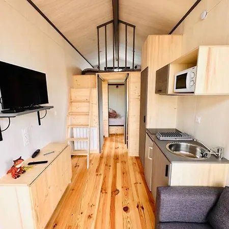 Tiny House *